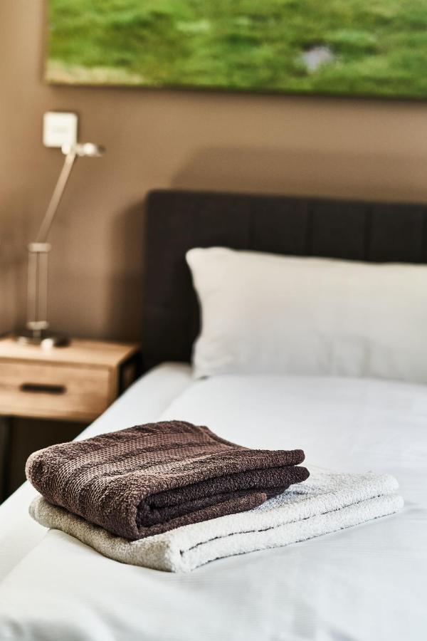 Primera Zimmer Mit Gemeinschaftsbad Singen Extérieur photo