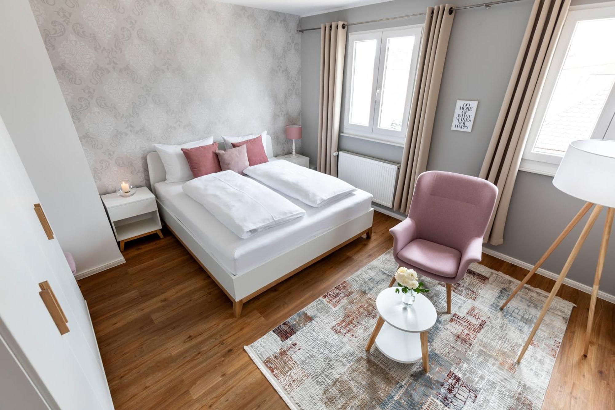 Primera Zimmer Mit Gemeinschaftsbad Singen Extérieur photo